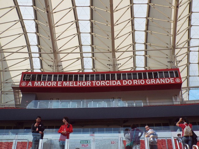 料之外的事 料之外的事