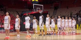 广东险胜，究竟为何被残阵广厦逼成难局局面？关注杜锋的反应.